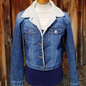 Cali Cat Faux Shearling Accent Jean Jacket EUC…